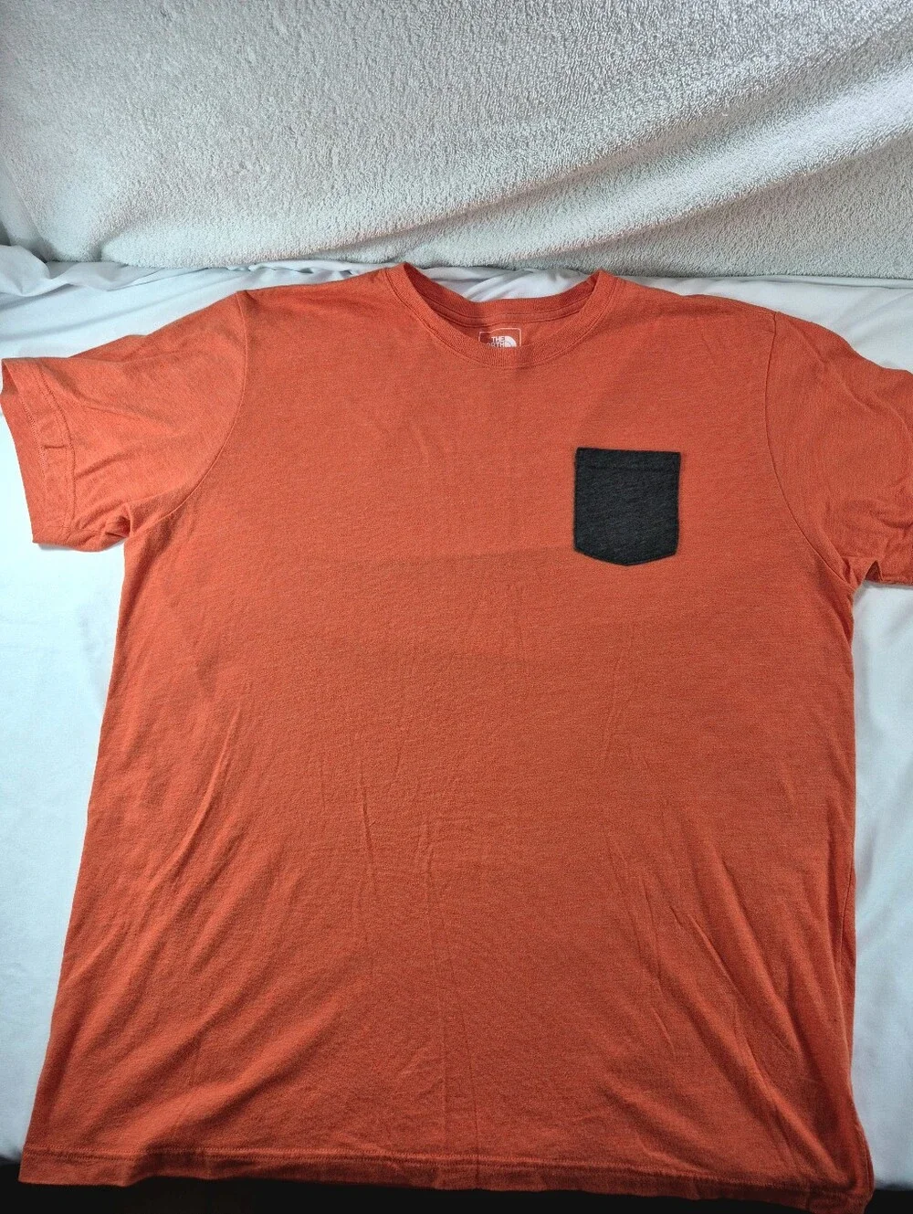 THE NORTH FACE Men’s XXL Orange Crewneck Pocket T-Shirt Colorblock Grey Casual